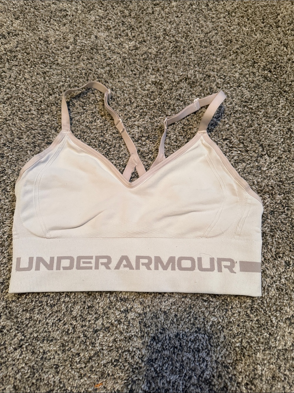 Under Armour Pale Blush Seamless Light Support Sports Bra